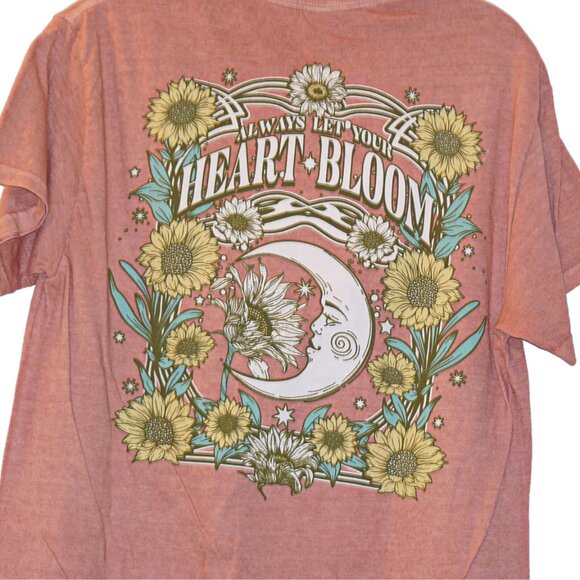 Tree Hugger T-Shirt Size Medium - Picture 2 of 4